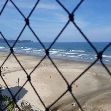 Frente Mar Total Apartment ปรายากรันเด ภายนอก รูปภาพ