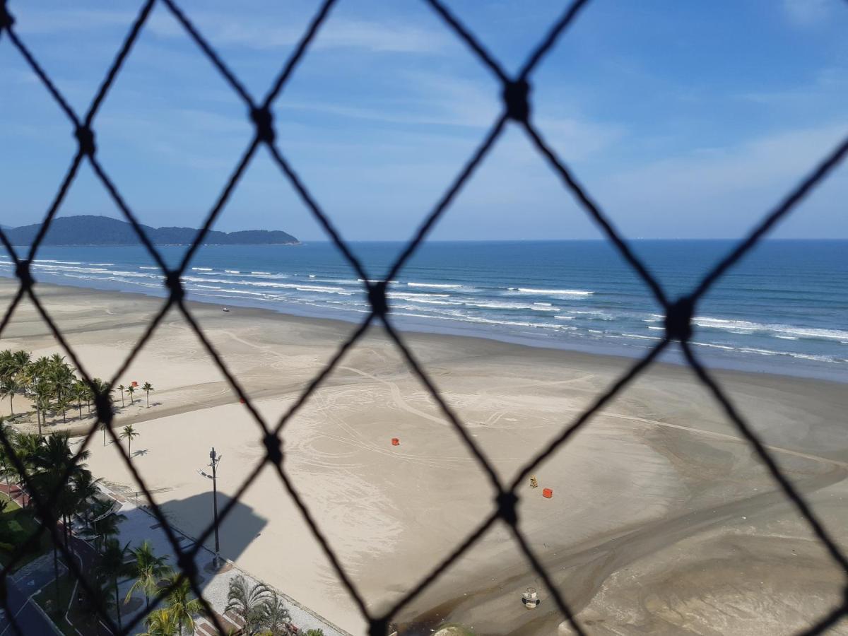 Frente Mar Total Apartment ปรายากรันเด ภายนอก รูปภาพ